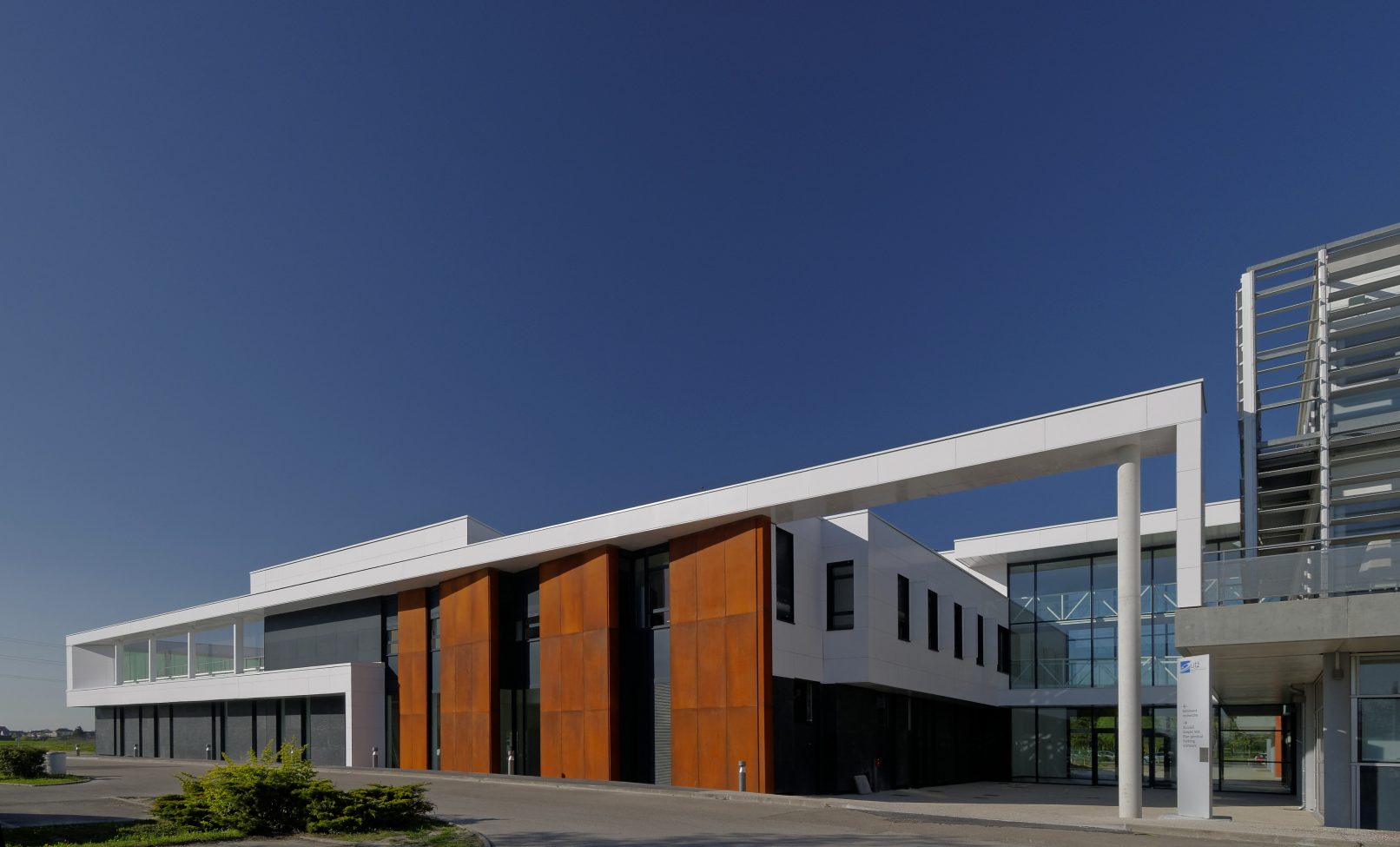 UTT Troyes ©Freycenon Rossit Architectes